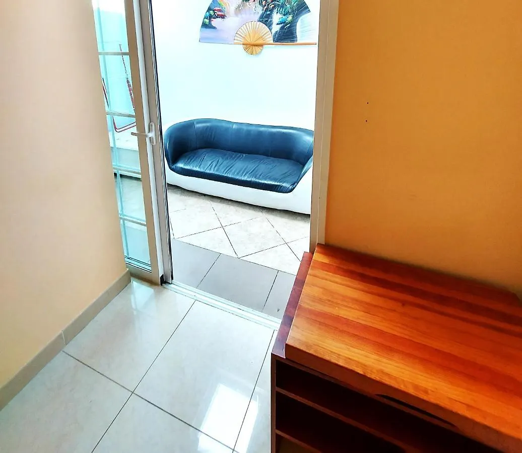 Adeje House 2 Bedrooms, Wifi Free Costa Adeje  0*, Costa Adeje (Tenerife) Hiszpania